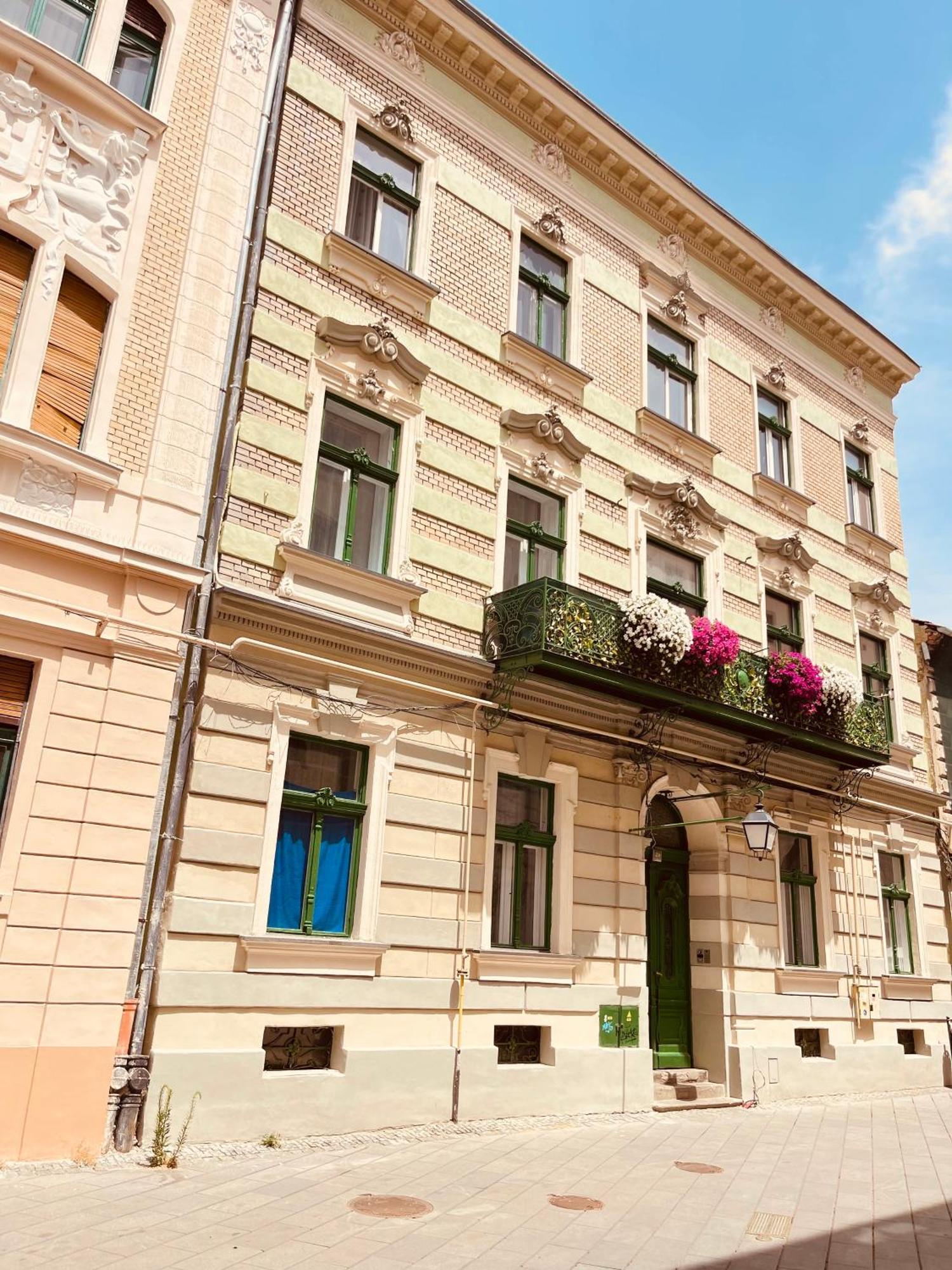 Savoya N°20 Old Town Apartament